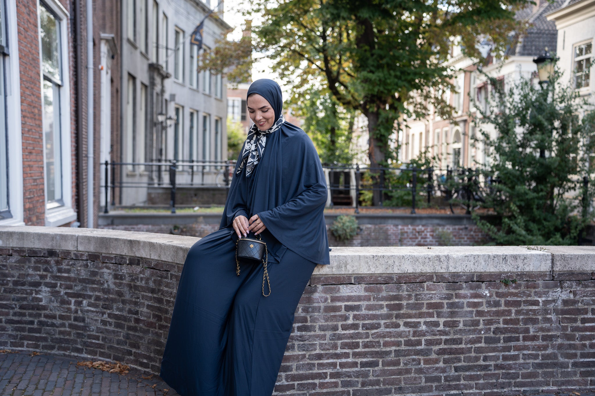 Khimaar slate blue